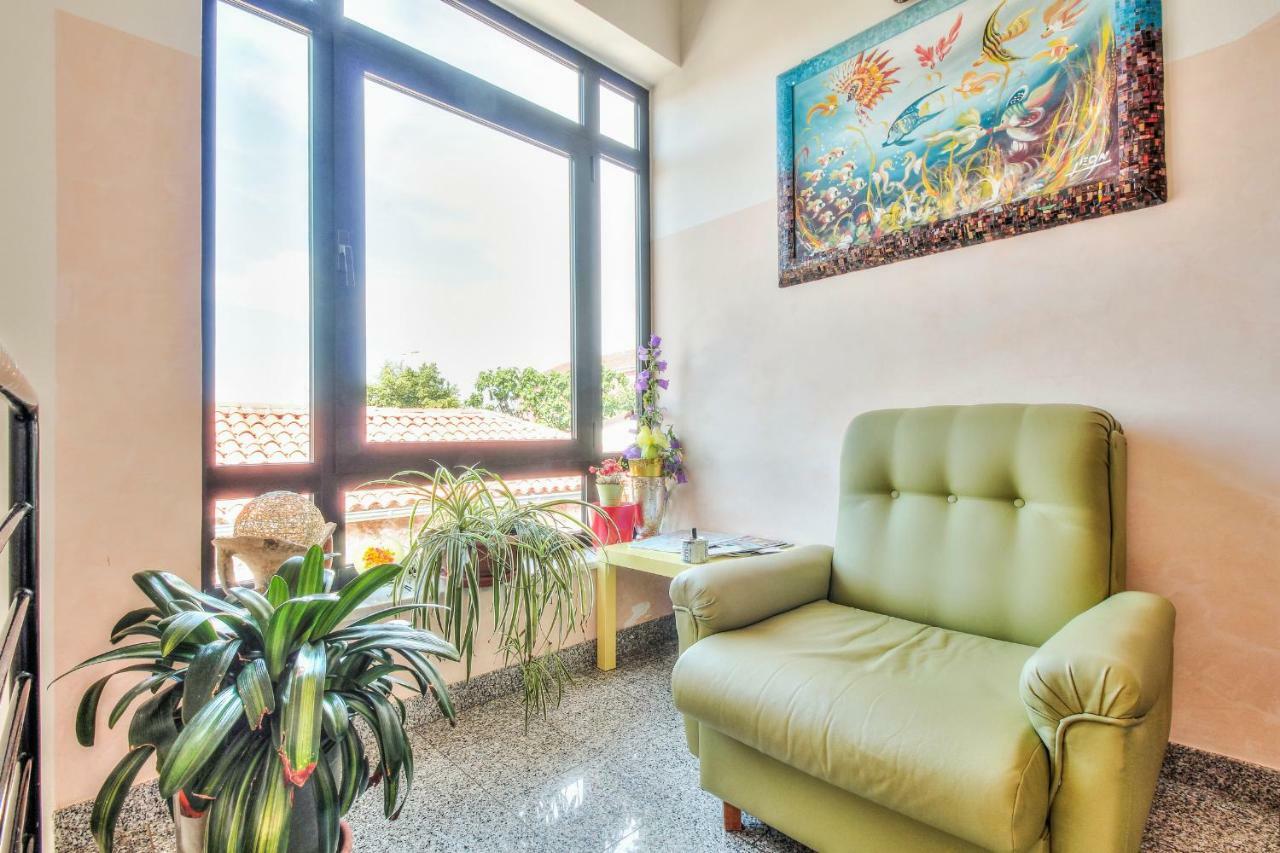 Apartments El Faro サヴドリア エクステリア 写真